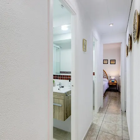 Tranquil With Pool Holiday home *