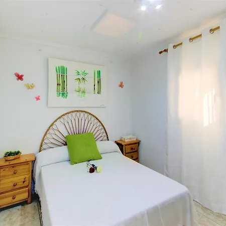 Tranquil With Pool Holiday home Empuriabrava