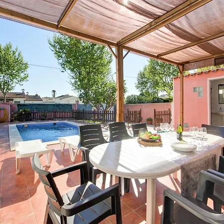 House In With Private Pool Ampuriabrava