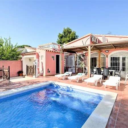House In With Private Pool *